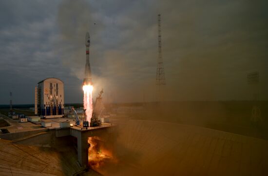 Russia Space Moon Lander