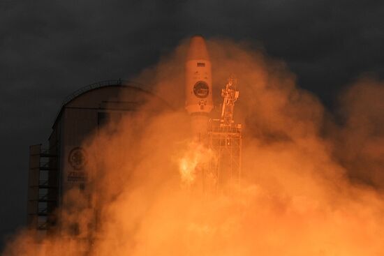 Russia Space Moon Lander