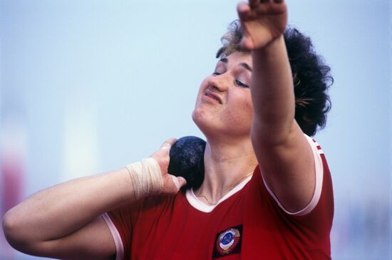 World record holder in shot put Natalya Lisovskaya