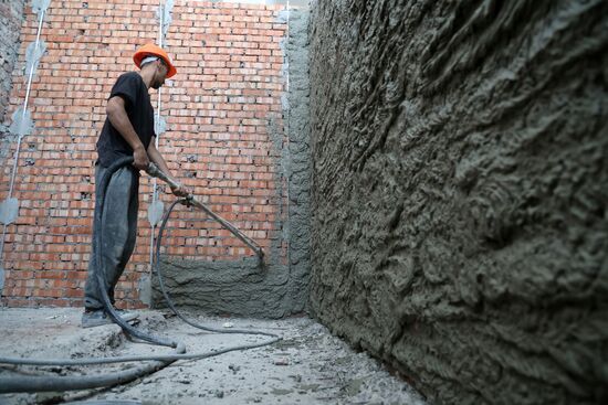 Russia DPR Hospital Construction