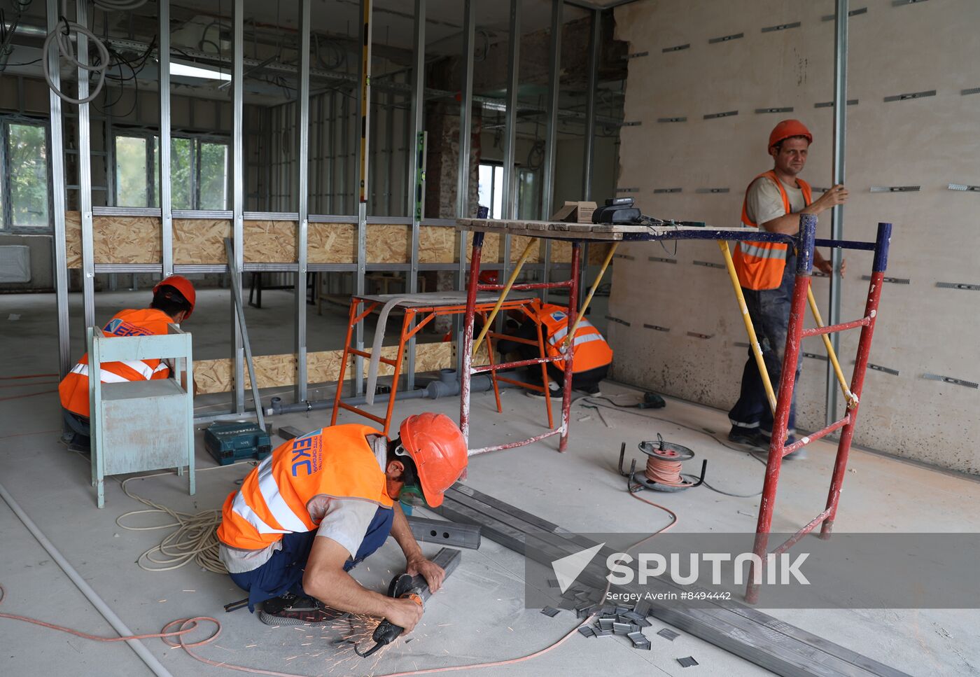 Russia DPR Hospital Construction