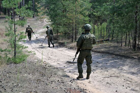 Russia Ukraine Military Operation Sappers