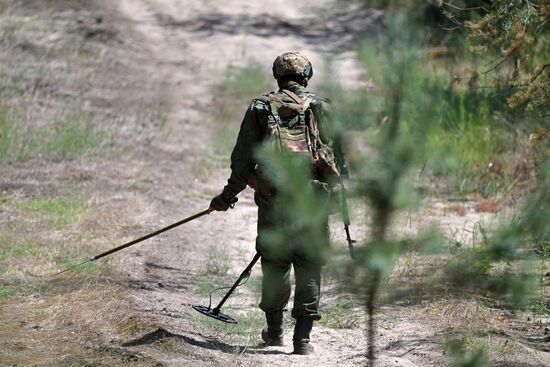 Russia Ukraine Military Operation Sappers