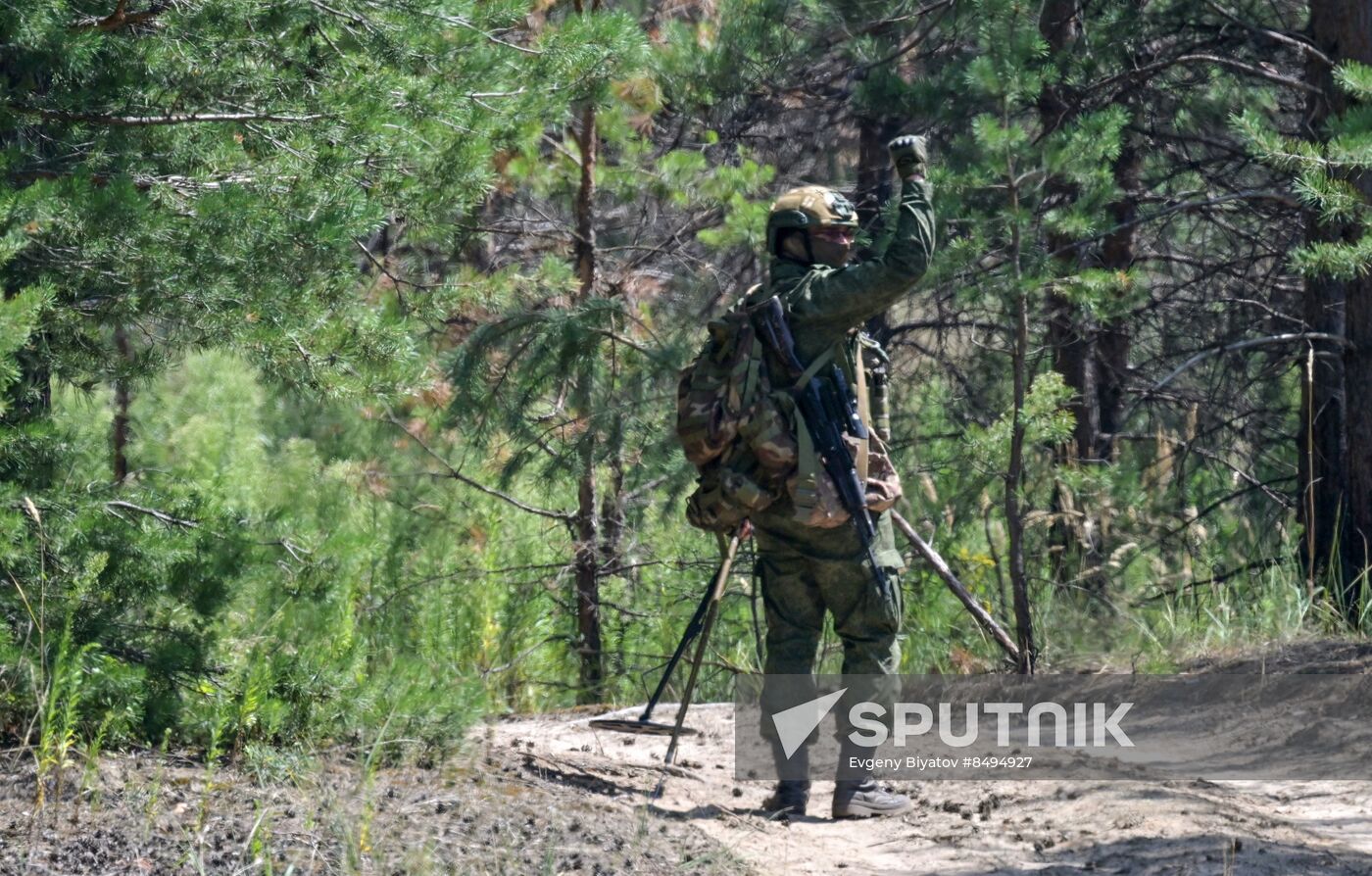 Russia Ukraine Military Operation Sappers