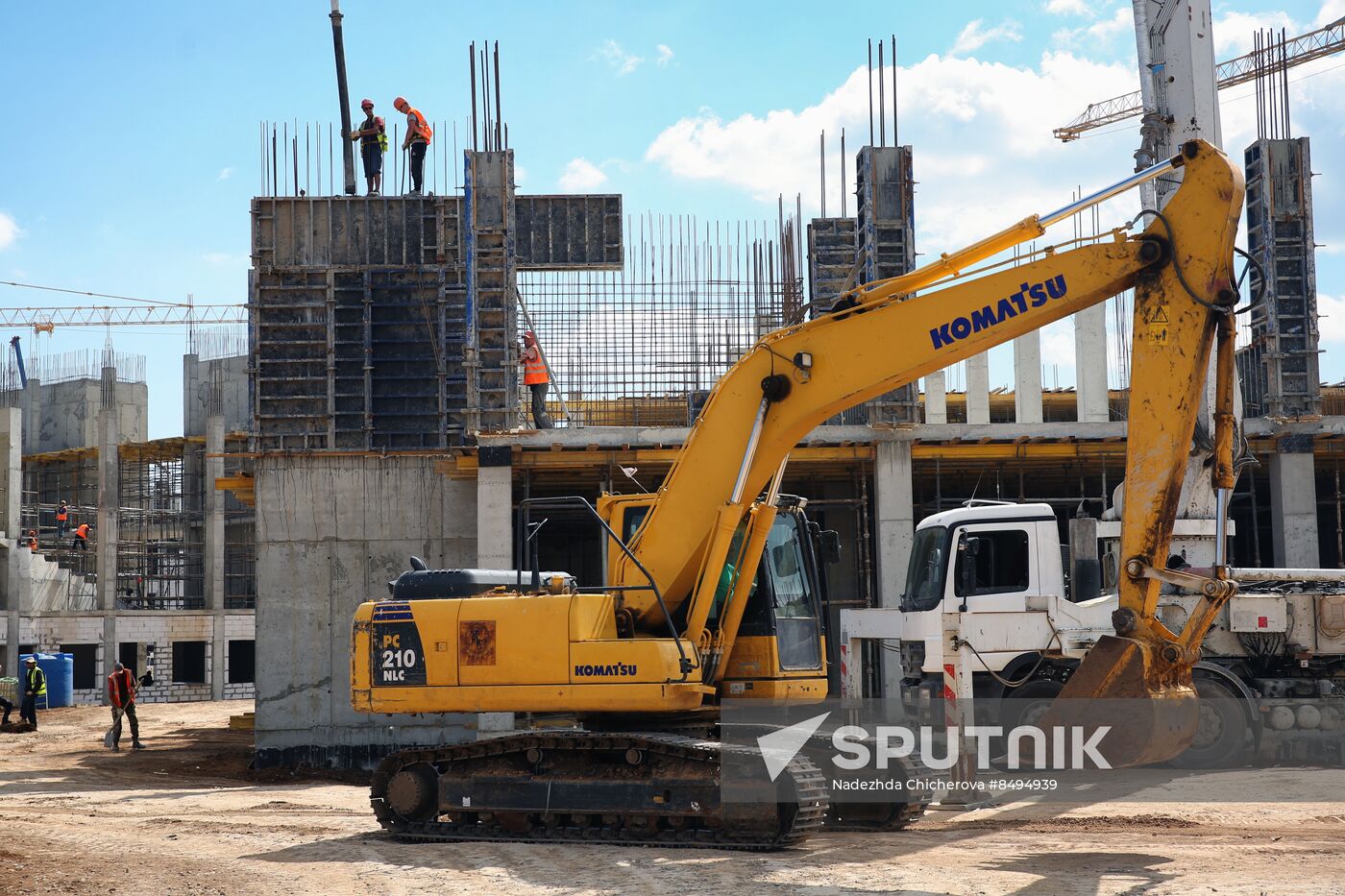 Russia DPR Construction