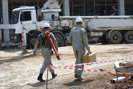 Russia DPR Construction