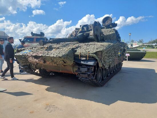 Russia Army Forum Captured Equipment