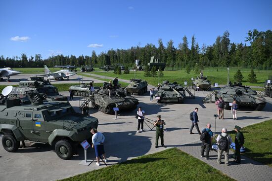 Russia Army Forum Captured Equipment