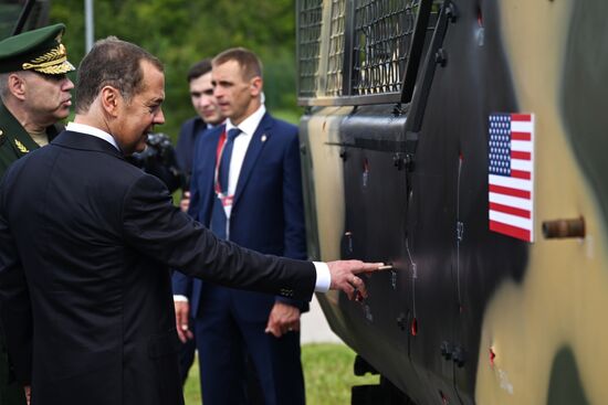 Russia Medvedev Army Forum