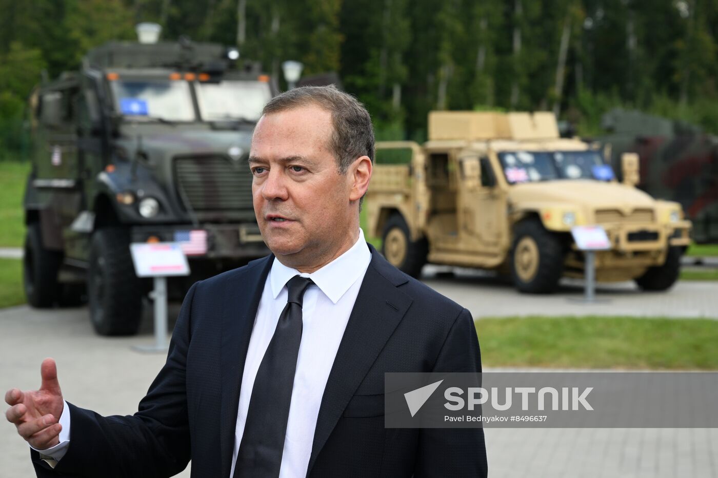 Russia Medvedev Army Forum