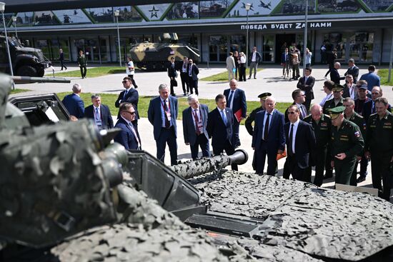 Russia Medvedev Army Forum