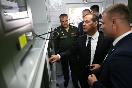 Russia Medvedev Army Forum