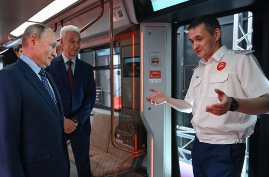 Russia Putin Railway Transport MCD Line D3 Opening