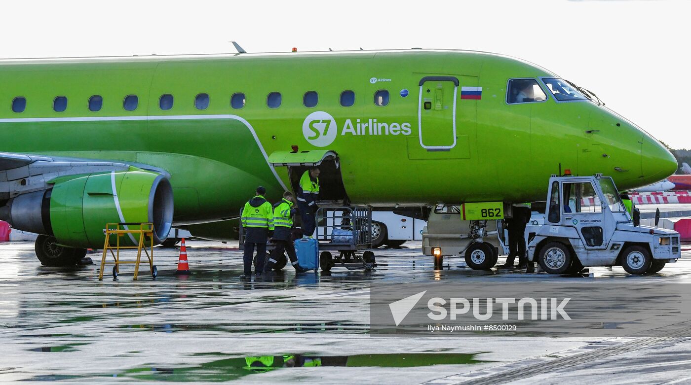 Russia Airlines
