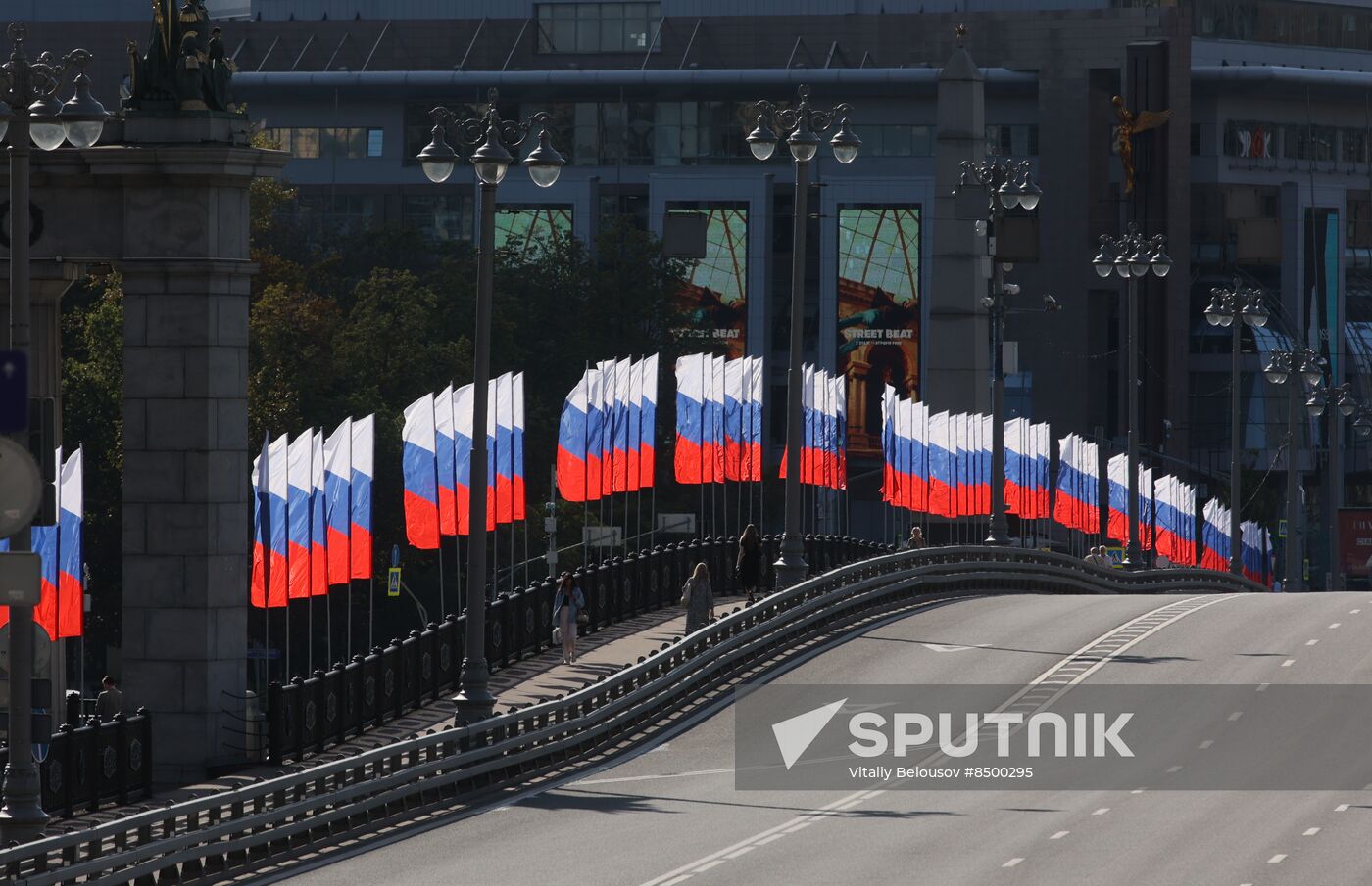 Russia National Flag Day Preparations