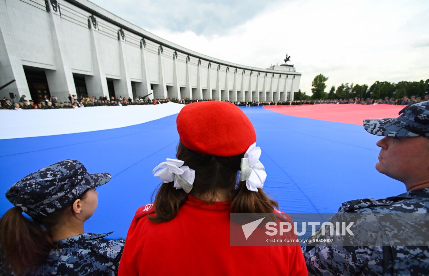 Russia National Flag Day