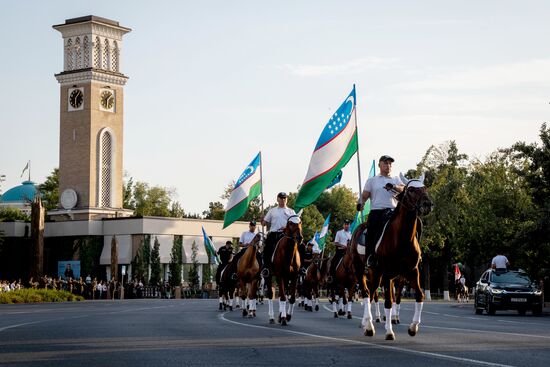 Uzbekistan Horse Parade