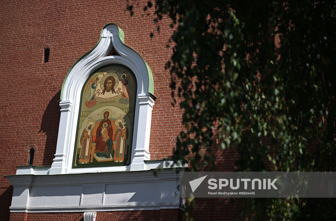 Russia Religion Kremlin Tower Icons