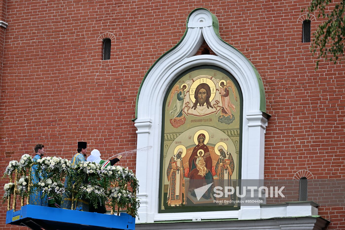 Russia Religion Kremlin Tower Icons