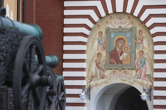 Russia Religion Kremlin Tower Icons