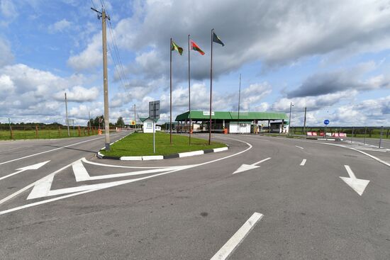 Belarus Lithuania Border Checkpoint