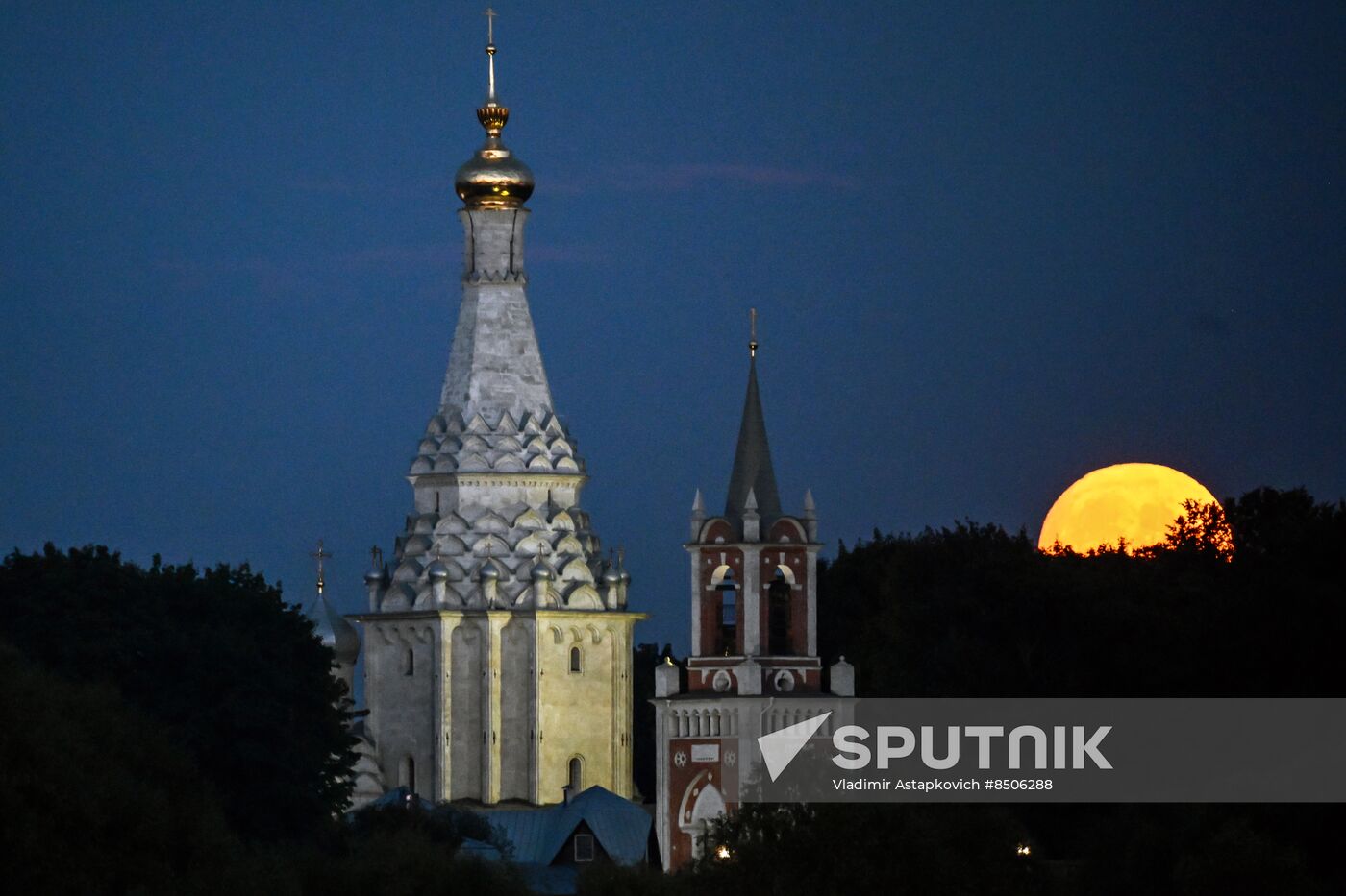 Russia Supermoon