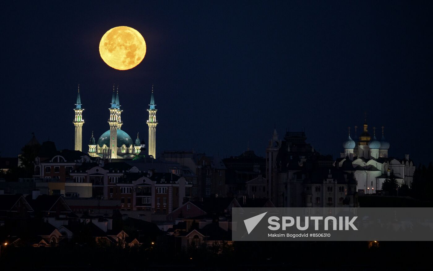 Russia Supermoon