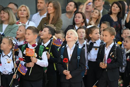 Russia New Academic Year Schools