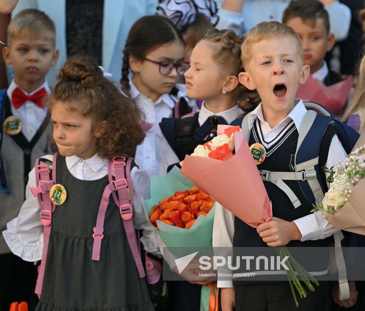 Russia New Academic Year Schools