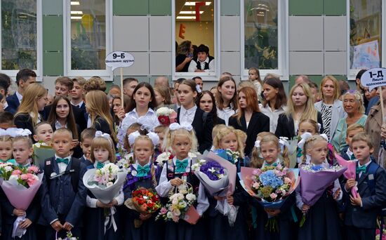 Russia New Academic Year Schools