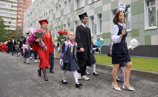 Russia New Academic Year Schools