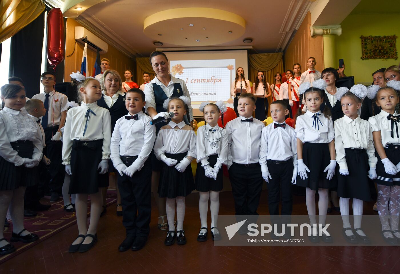 Russia New Academic Year Schools