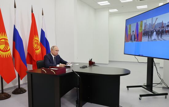 Russia Putin Kyrgyzstan Schools Construction
