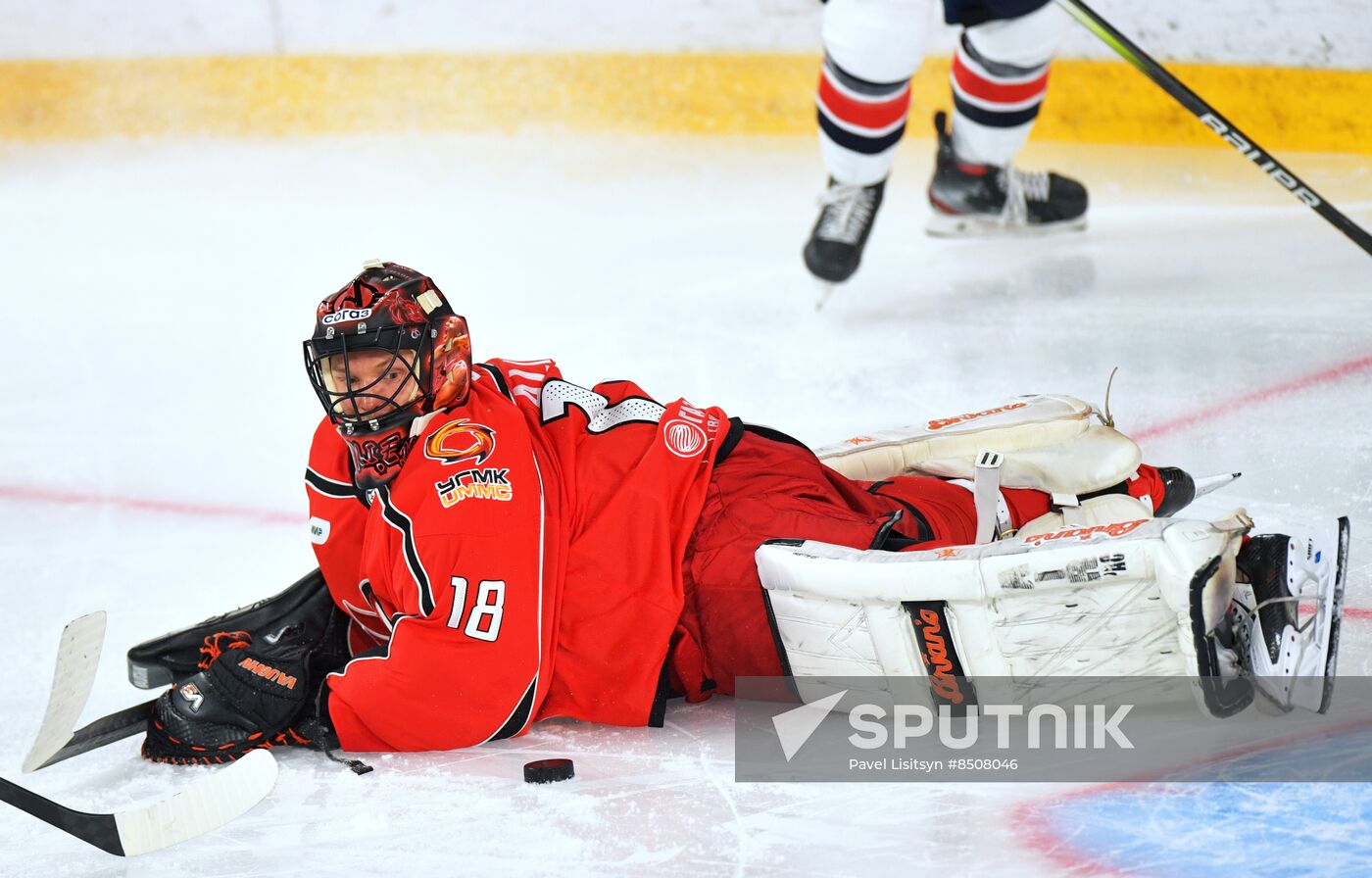 Russia Ice Hockey Kontinental League Avtomobilist - Metallurg