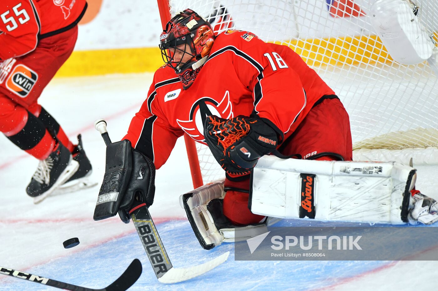 Russia Ice Hockey Kontinental League Avtomobilist - Metallurg