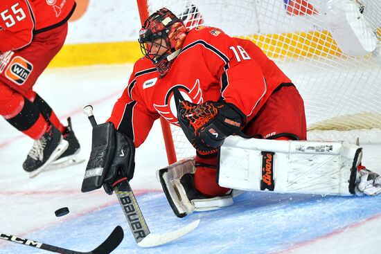 Russia Ice Hockey Kontinental League Avtomobilist - Metallurg