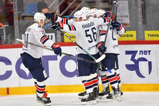 Russia Ice Hockey Kontinental League Avtomobilist - Metallurg