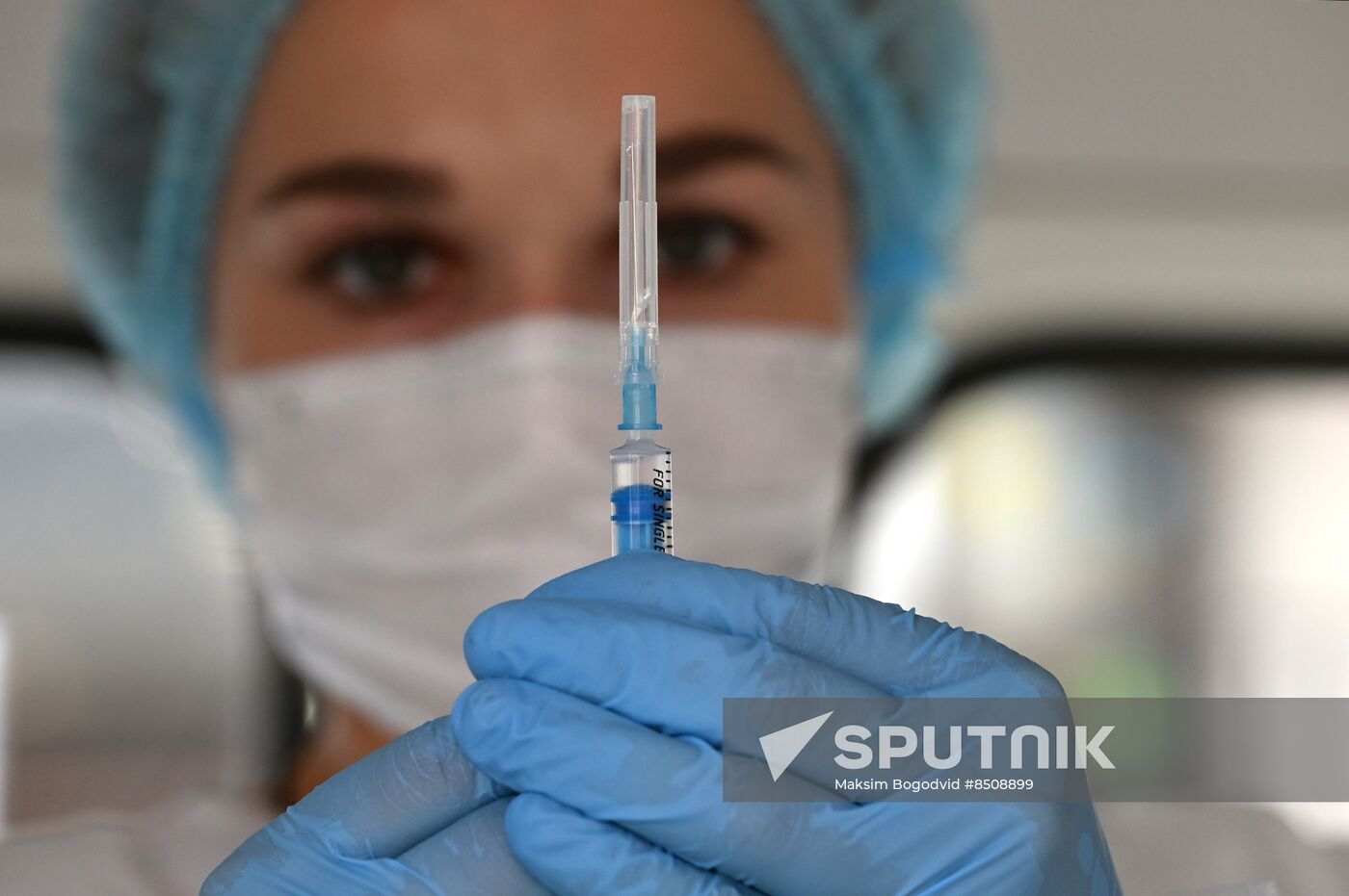 Russia Flu Vaccination