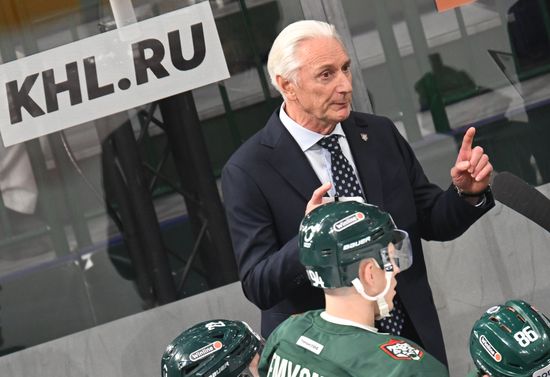 Russia Ice Hockey Kontinental League Ak Bars - Traktor