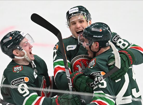 Russia Ice Hockey Kontinental League Ak Bars - Traktor