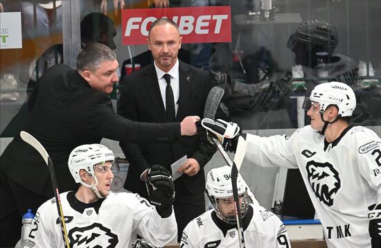 Russia Ice Hockey Kontinental League Ak Bars - Traktor