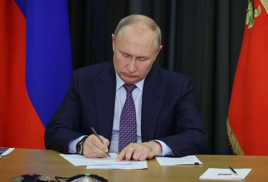 Russia Putin Far Eastern Cities Development
