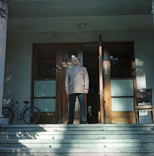 Marshal Zhukov at his dacha in Sosnovka