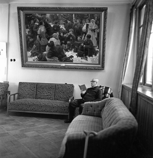 Marshal Zhukov resting at his dacha