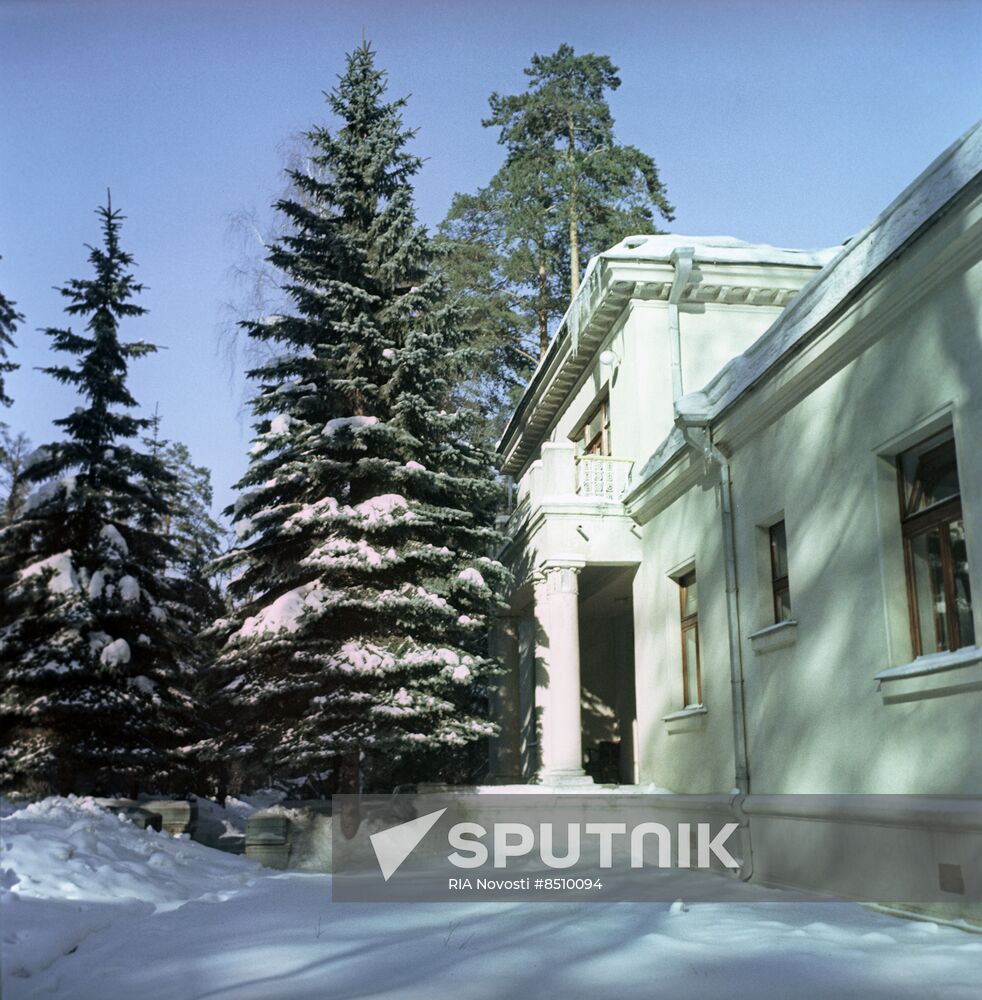 Marshall Zhukov's house in Sosnovka