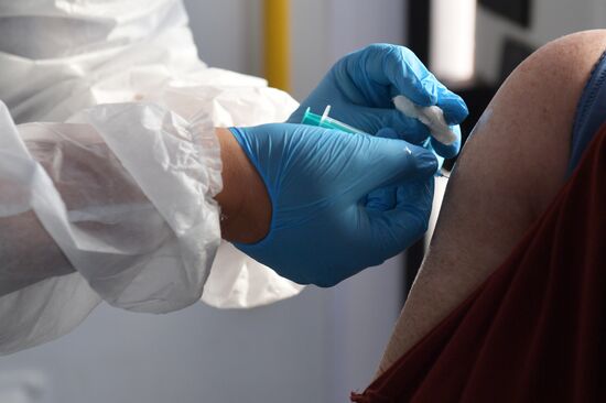 Russia Flu Vaccination