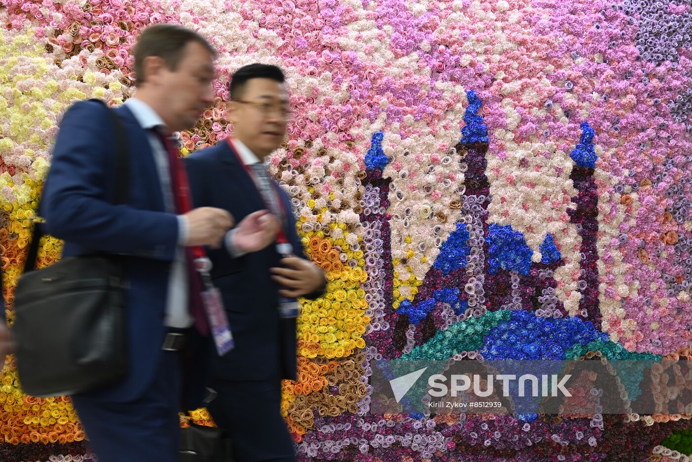 Russia EEF Sidelines