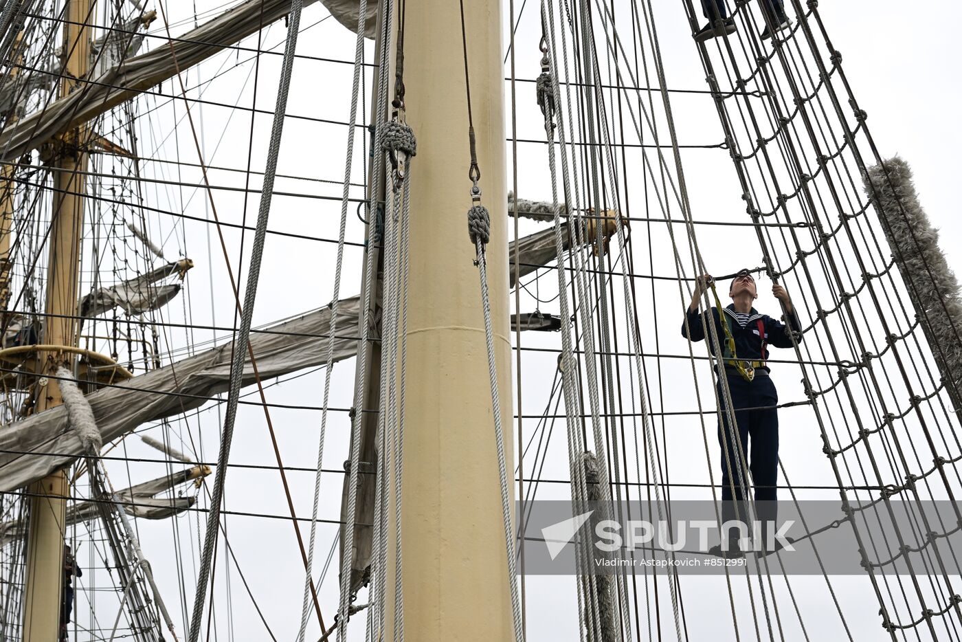 Russia EEF Sails Parade