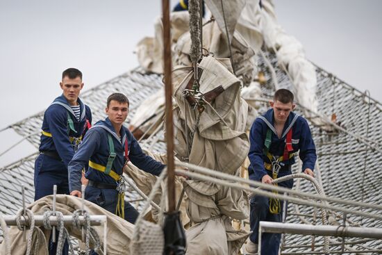 Russia EEF Sails Parade