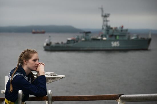 Russia EEF Sails Parade